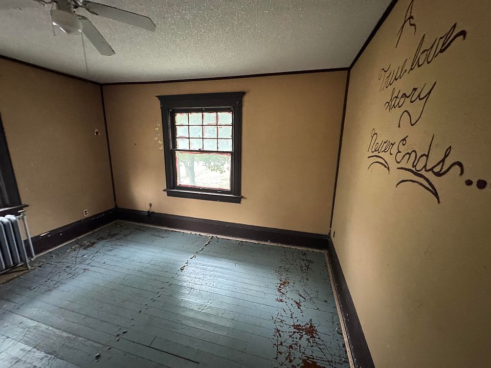 22nd image of 314 N Mulberry St