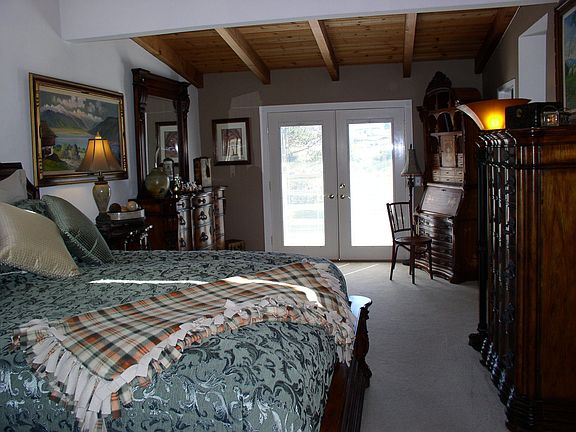 Master Bedroom Retreat