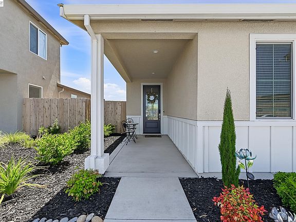5th image of 2249 Enchantment Dr