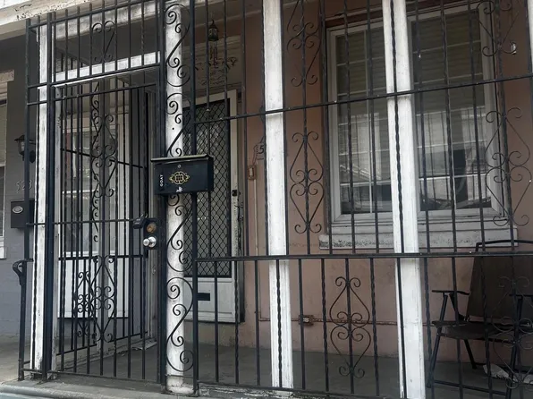 5232 Harlan St, Philadelphia, PA 19131