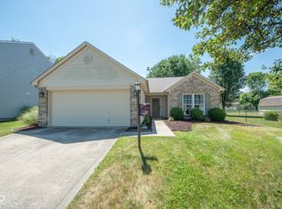 3829 Chancellor Dr, Greenwood, IN 46143