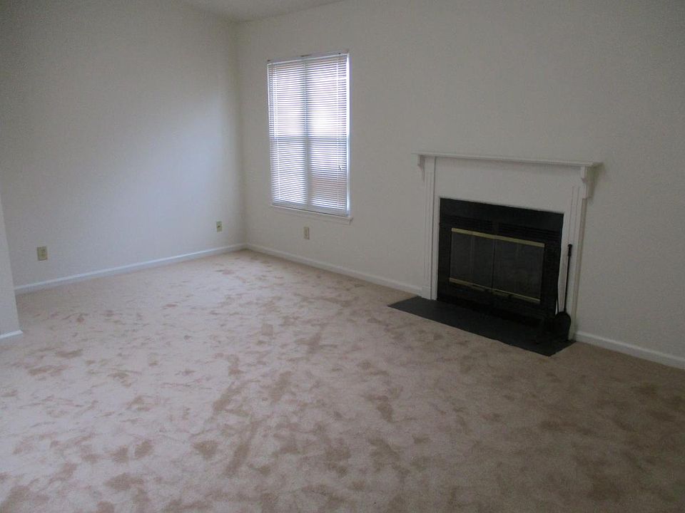 1st image of 1459 Olivewood Ct