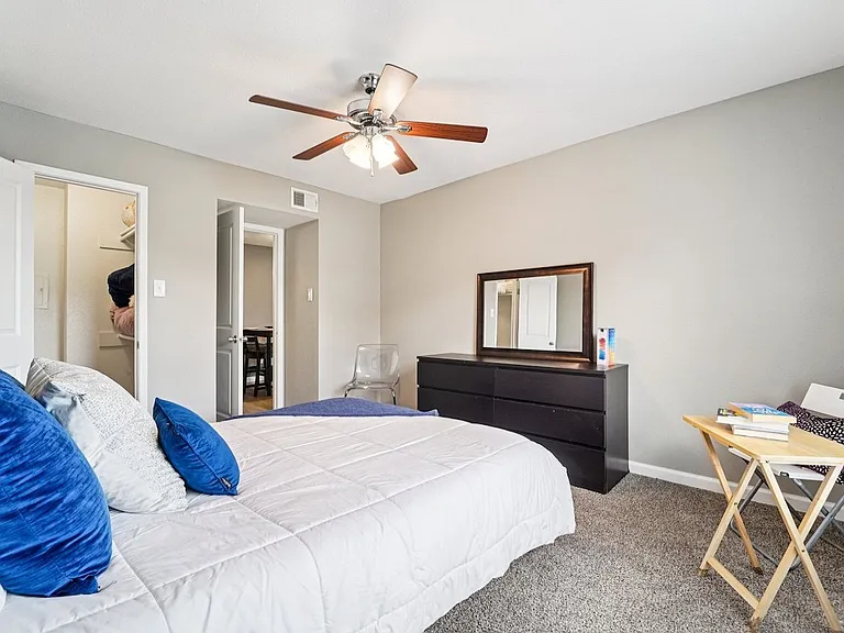 Crosby at Westchase Apartments — Photo 27