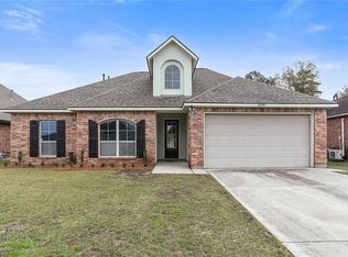 23294 Conifer Dr, Denham Springs, LA 70726