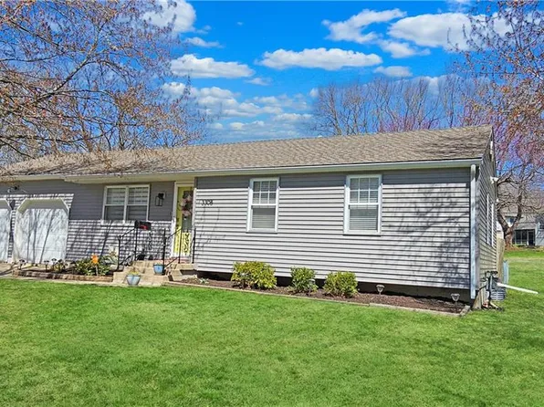 3308 E 107th Ter, Kansas City, MO 64137