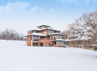 N6385 Cedar Ln, Lake Mills, WI 53551