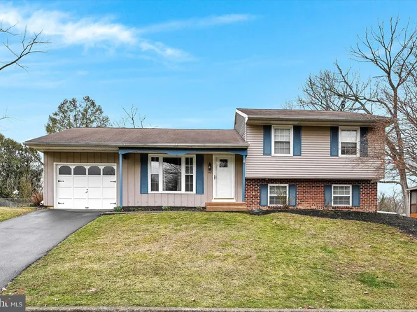 5571 Edsel St, Harrisburg, PA 17109