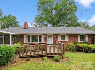 1008 Midway Dr, Gastonia, NC 28054
