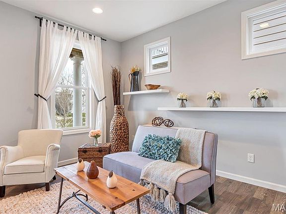 4th image of 5044 Arpent St