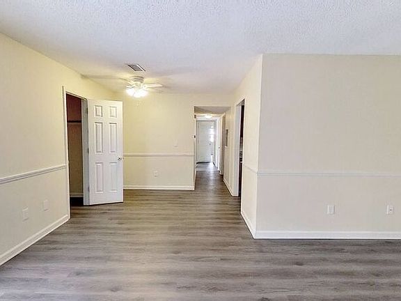 4th image of 4606 E Lawndale Dr