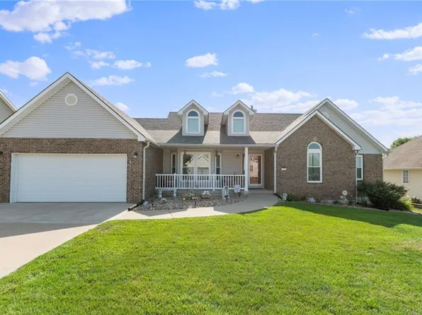 1213 Talon Dr, Cameron, MO 64429