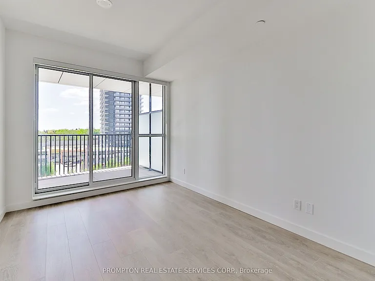 18 Esther Shiner Blvd #610 — Photo 28