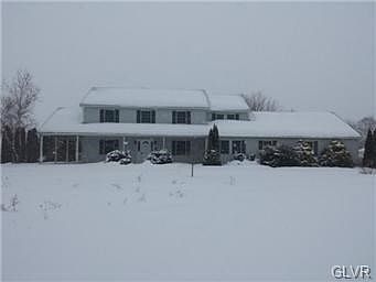 1st image of 3931 Mountain View Dr