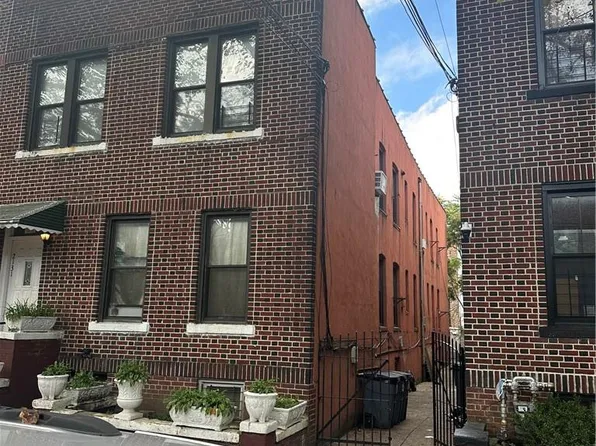 2131 Chatteron Avenue, Bronx, NY 10472