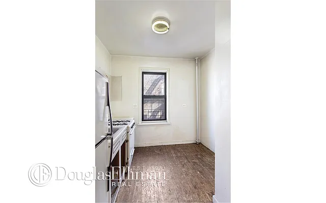 Sold by Douglas Elliman | media 13