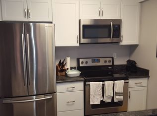 17 Llanfair Rd #LL-102, Ardmore, PA 19003