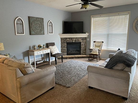 4th image of 5812 Neptune Dr