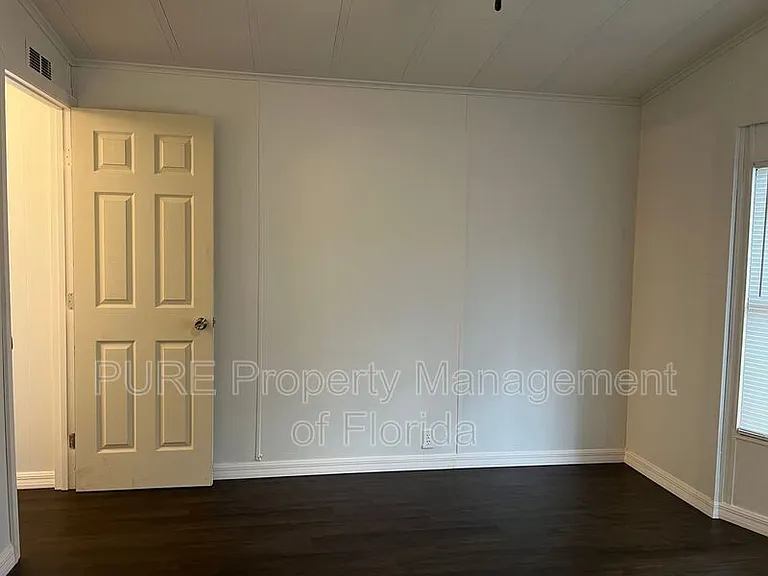 600 NE 63rd Ct — Photo 12