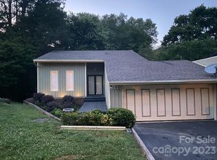 4220 Burning Tree Dr, Charlotte, NC 28277