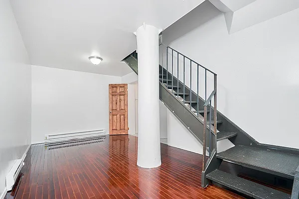 Rented by MD NYC Management LLC | media 5