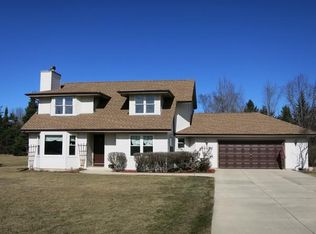 S58W29858 Lorraine Dr, Waukesha, WI 53189