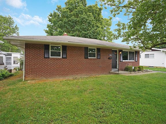 3rd image of 1408 Fowler Dr