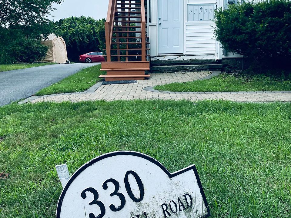 330 Cherry Hill Rd Johnston, RI Zillow Apartments for Rent in Johnston