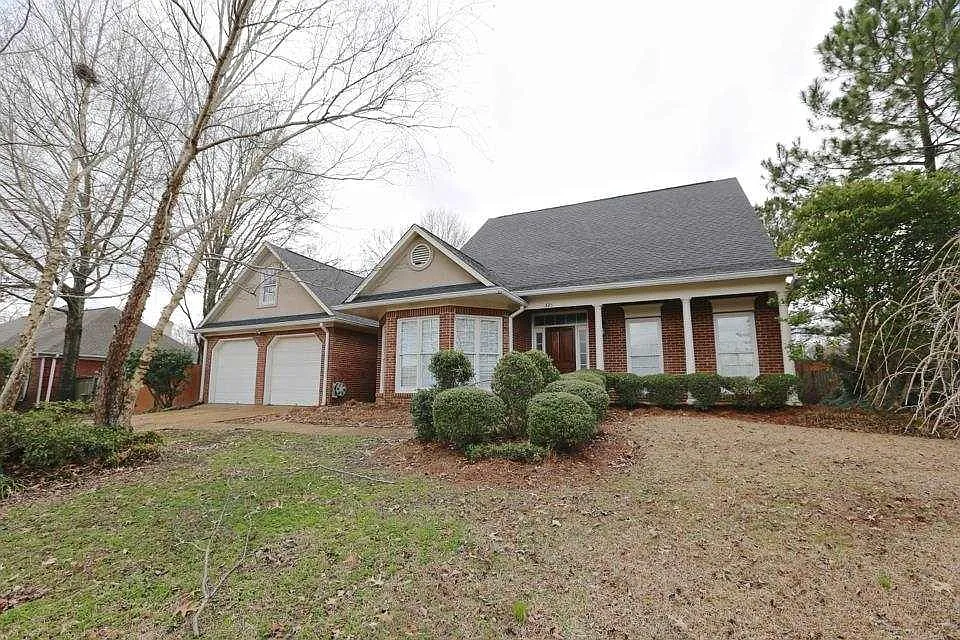 321 Semoia Ln