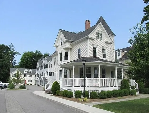 613 Main St #A-1 — Photo 1