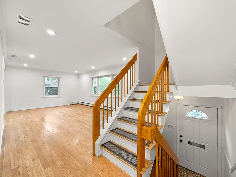 31 Hooks Ln — Photo 13