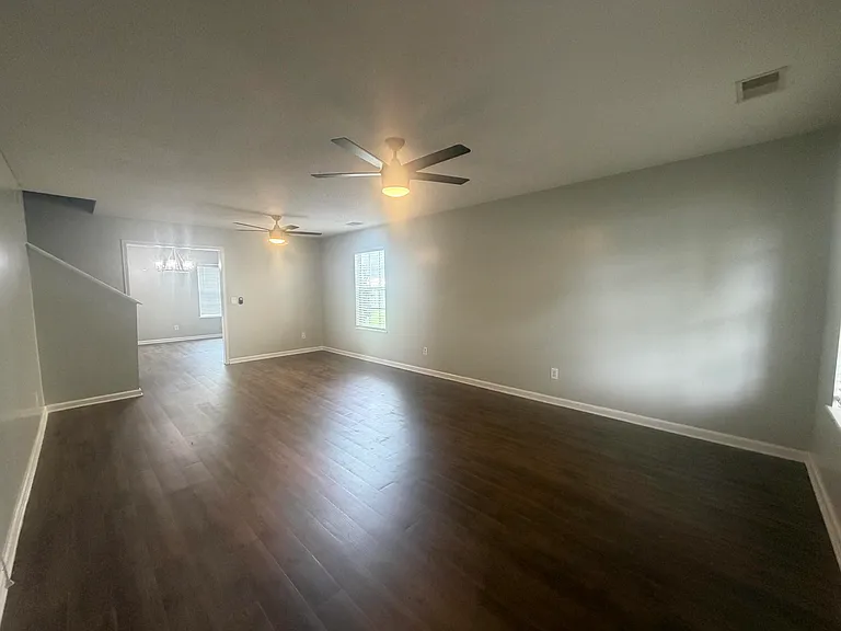1755 Polaris Dr — Photo 8