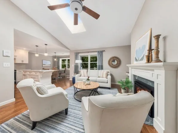 1905 Hockley Dr Unit 1905, Hingham, MA 02043