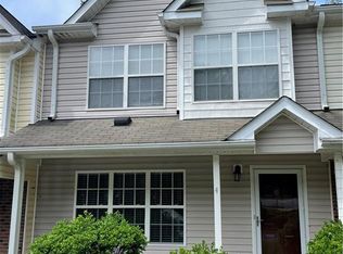 4 Tannenbaum Cir, Greensboro, NC 27410