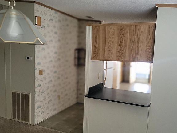 4th image of 503 OPAL Avenue