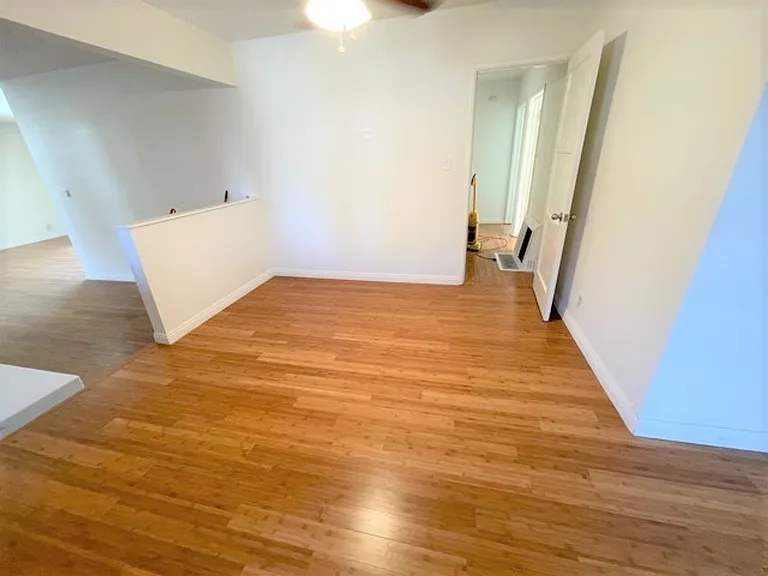 5703 Silva St #5703 — Photo 6