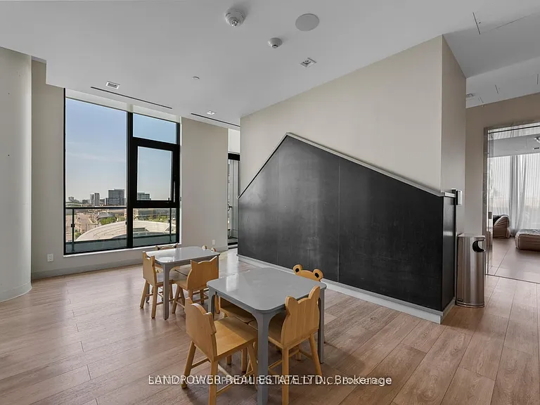 950 Portage Pkwy #3006 — Photo 25