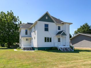 209 Spruce St, Wilton, IA 52778