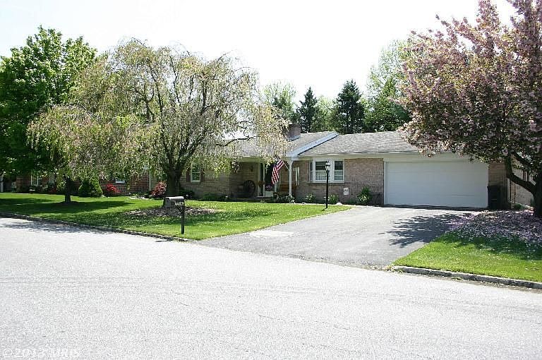 13507 Donnybrook Dr, Hagerstown, MD 21742 Zillow