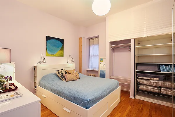 Rented by Corcoran | media 14