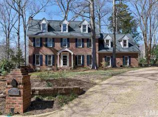 102 Moray Ct, Cary, NC 27511