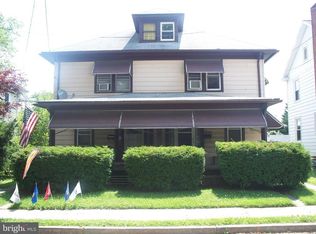 79 George St, Hanover, PA 17331