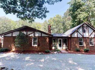 5811 Morrow Mill Rd, Chapel Hill, NC 27516