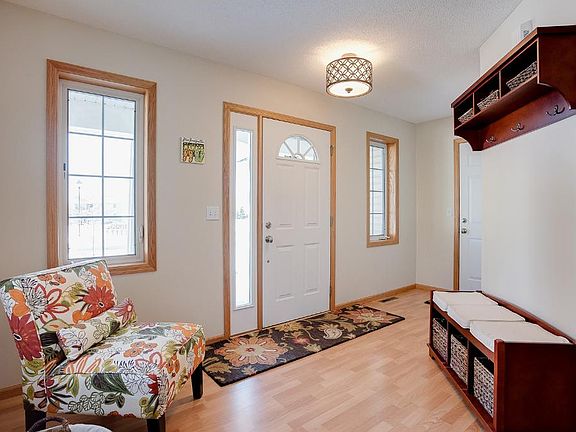 3rd image of 405 Rum River Dr NW