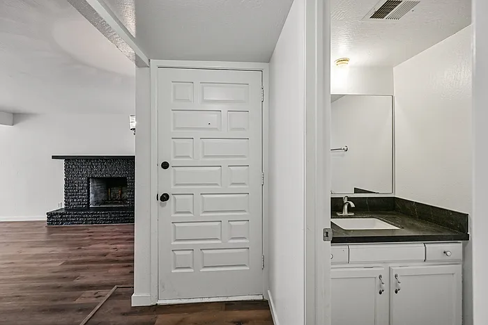 4549 E Rhonda Dr — Photo 11