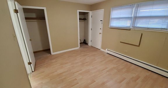 2nd image of 37 King Arthur Ct APT 3