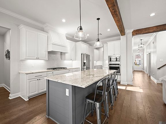 4th image of 13152 Elissa Ln