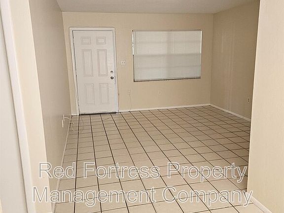 3rd image of 2719 Central Ave APT B