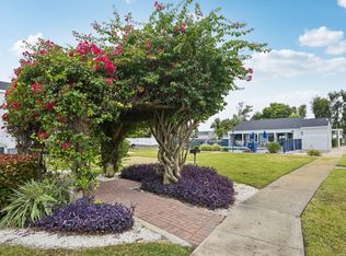 Aaron Lake, Bradenton, FL 34205