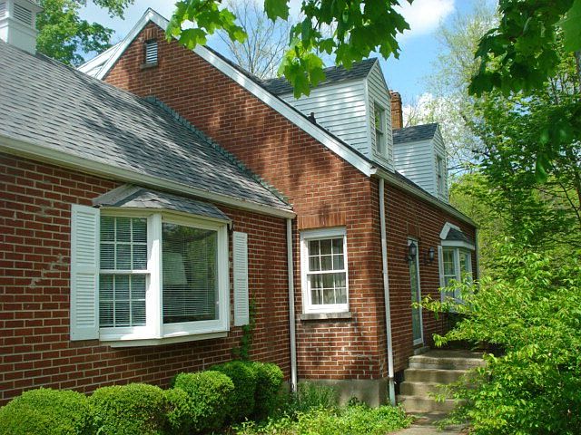 1st image of 680 Hillcrest Dr
