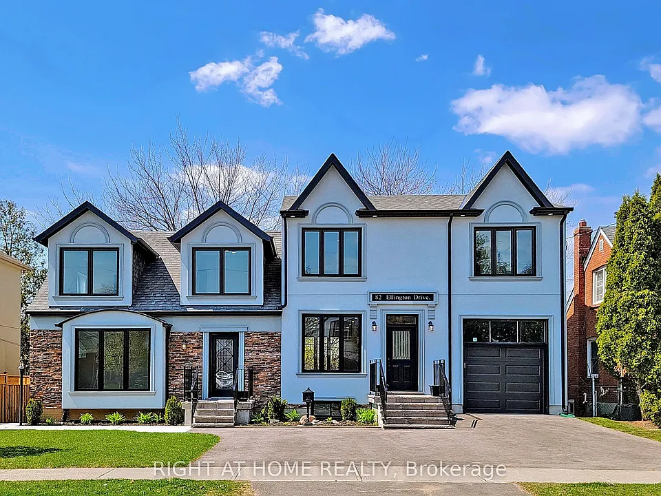 82 Ellington Dr